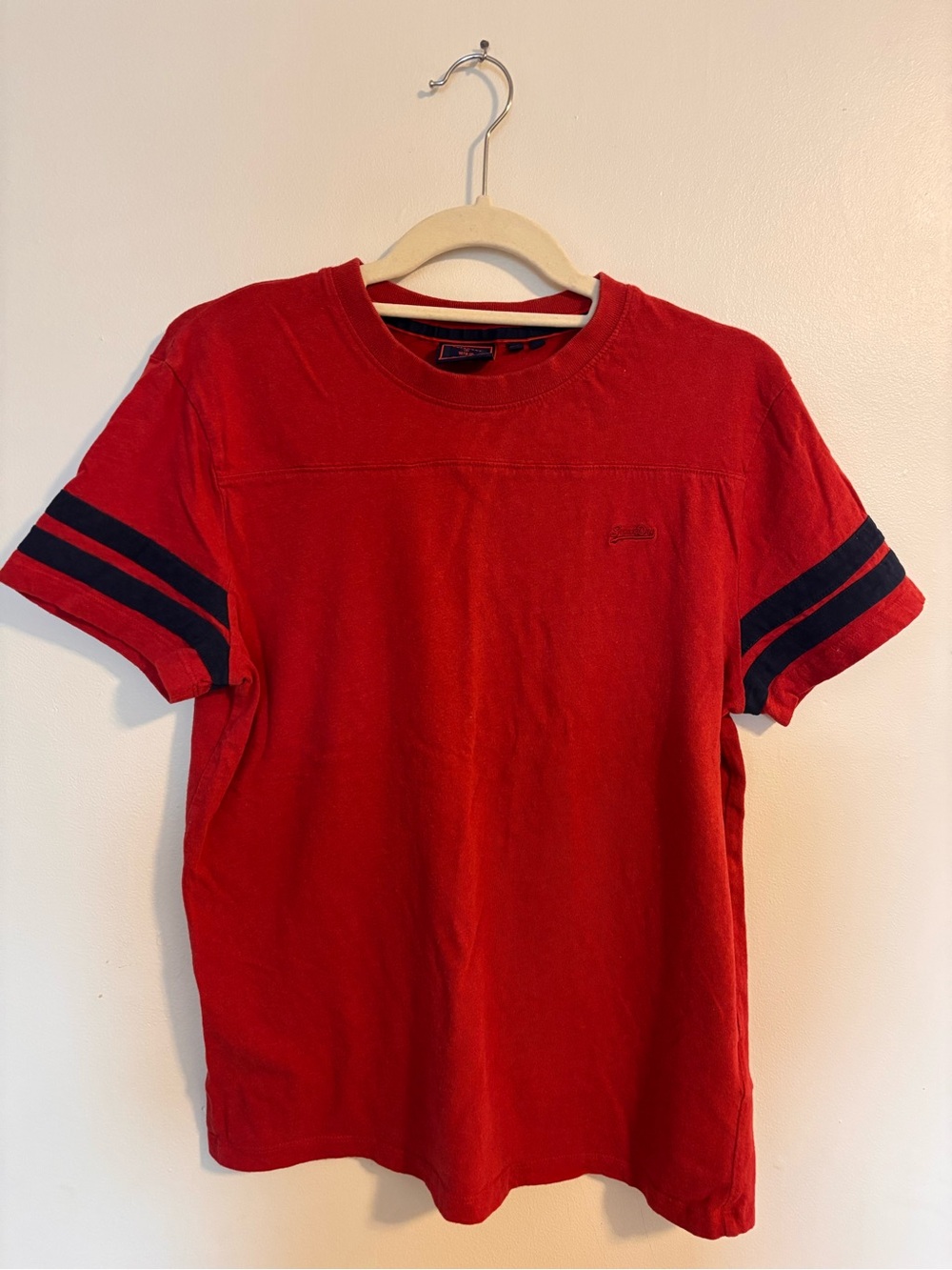 Red SuperDry Crewneck Tee with Navy Sleeve Stripes • Size Large